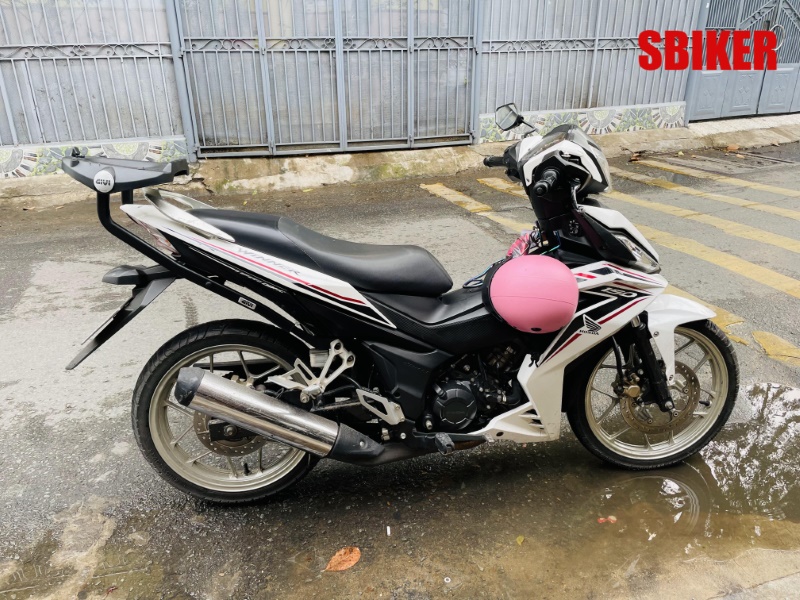 希少GIVI HRV WINNER X 150